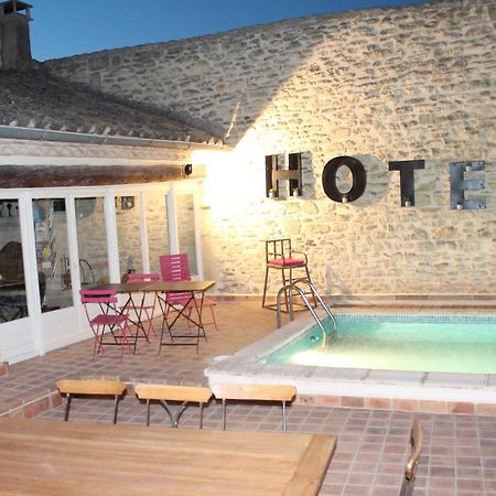 LA DEMEURE Bed&Breakfast Aubais Exterior foto